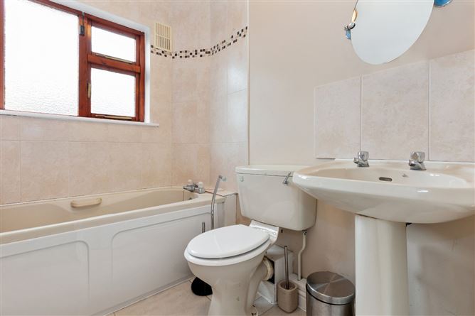 41 Ashington Dale, Navan Road, Dublin 7