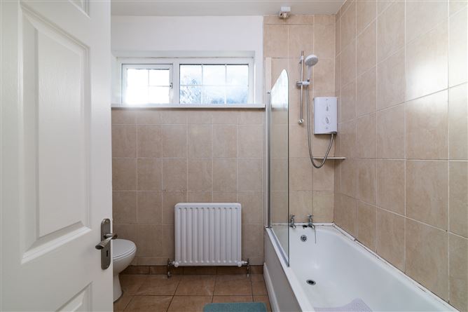 77 Retreat Park, Athlone, Co. Westmeath