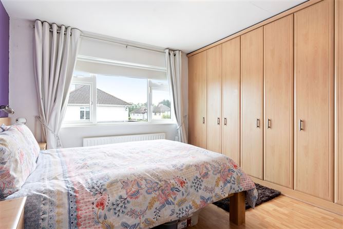 53 Hillcrest Park, Glasnevin,   Dublin 11
