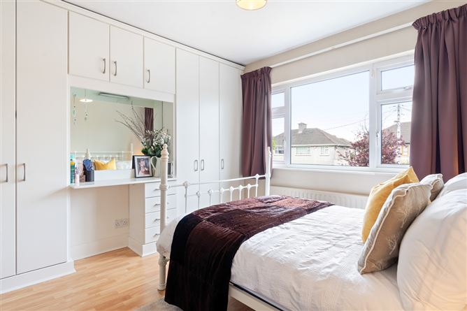 53 Hillcrest Park, Glasnevin,   Dublin 11