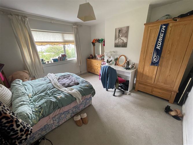 233 Swords Road, Whitehall, Dublin 9