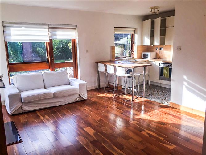 Apartment 16, The Courtyard, Castleside Drive, Rathfarnham, Dublin 14