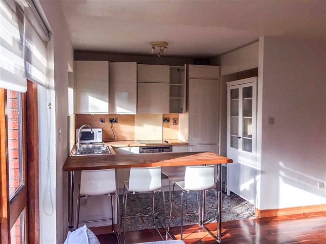 Apartment 16, The Courtyard, Castleside Drive, Rathfarnham, Dublin 14