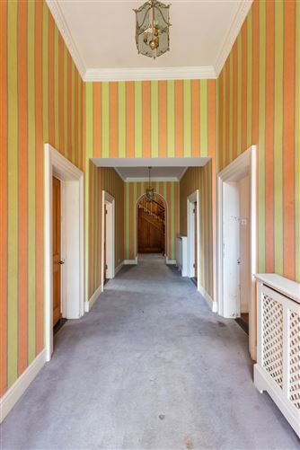 https://photos-a.propertyimages.ie/media/5/3/7/5001735/b208bd52-3cdd-4116-9c17-41552da78468_l.jpg