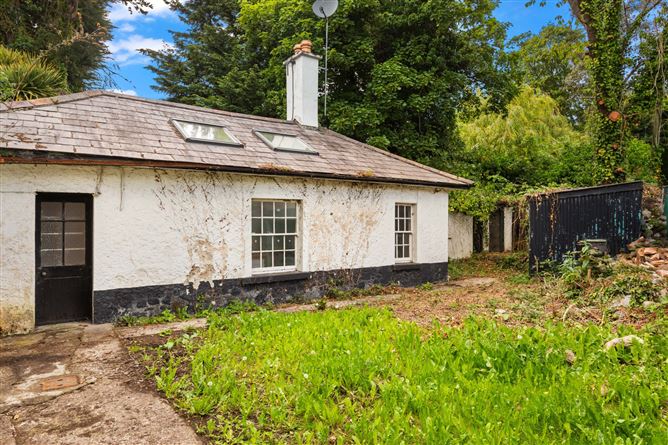 https://photos-a.propertyimages.ie/media/5/3/7/5001735/b208bd52-3cdd-4116-9c17-41552da78468_l.jpg