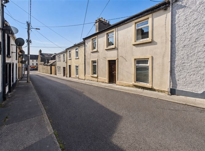 4 Duggan Avenue, Ballinasloe, Co. Galway