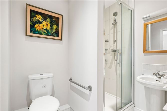 Photo 12 of 18 — 73 Milltown Ave, Mount St Anne's, Milltown, Dublin 6