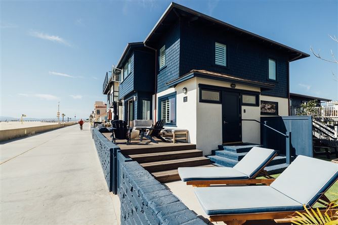 Strand Fire,Hermosa Beach,California,USA