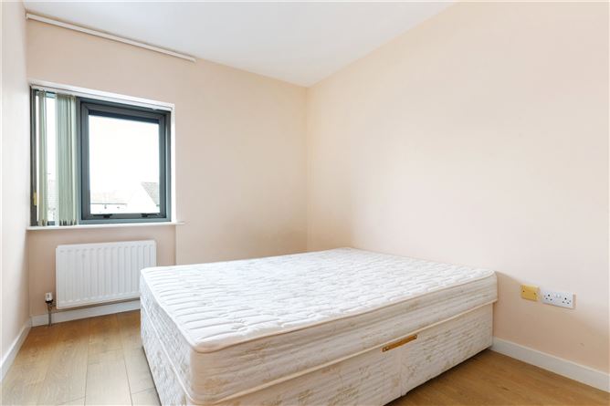 60 Eaglewood, Rochestown Avenue, Dun Laoghaire, Co. Dublin