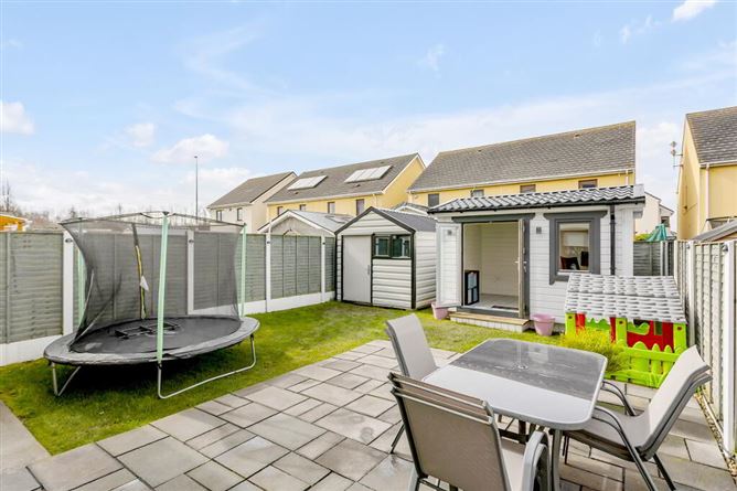 18 Tullyhall Close, Lucan, Dublin