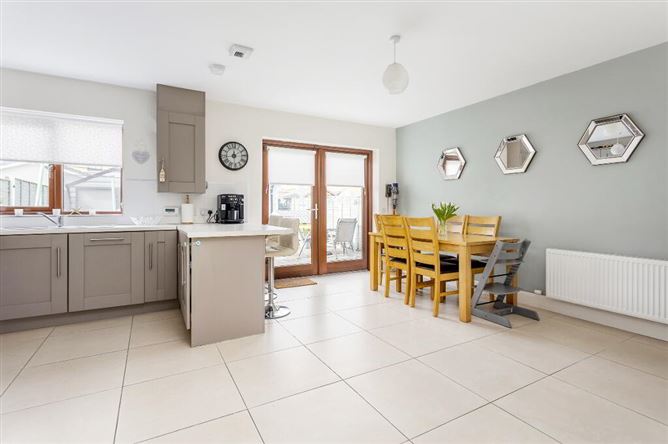 18 Tullyhall Close, Lucan, Dublin