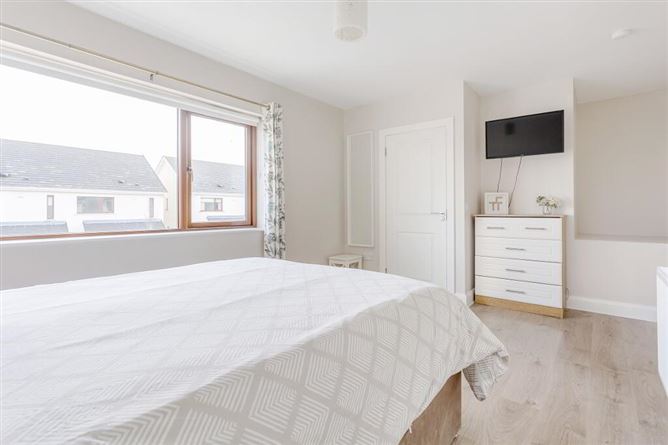 18 Tullyhall Close, Lucan, Dublin