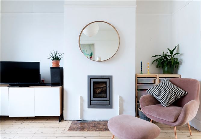 2 Sweeneys Terrace, Dublin 8