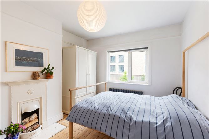 2 Sweeneys Terrace, Dublin 8
