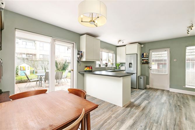 10 Woodthorpe, Stillorgan, Co. Dublin
