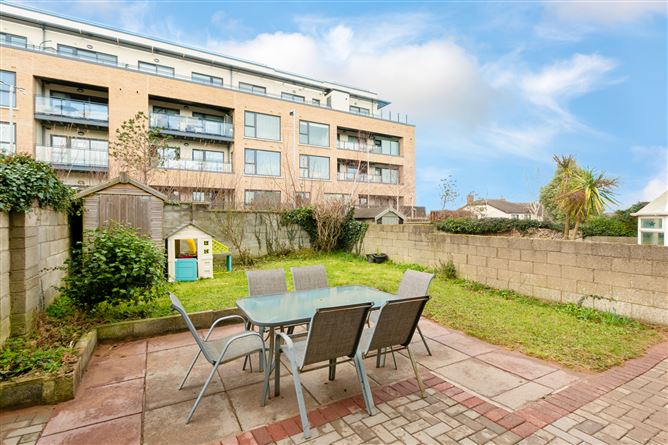 10 Woodthorpe, Stillorgan, Co. Dublin