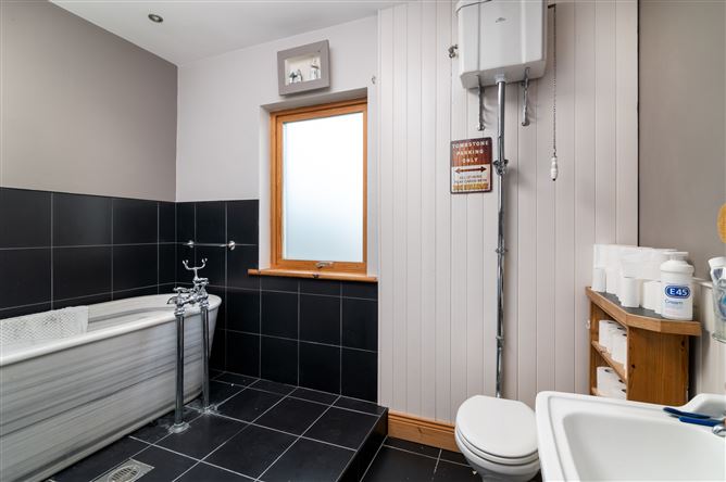 Coosan Eco Cottage, Athlone East, Westmeath