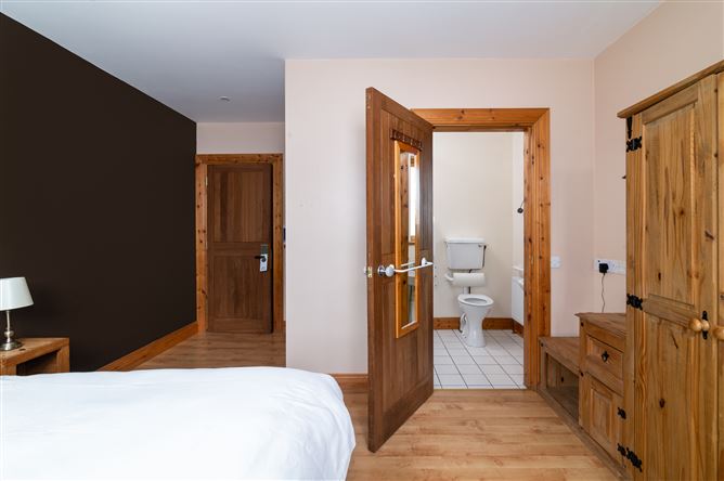 Coosan Eco Cottage, Athlone East, Westmeath