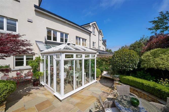 38 The Crescent Robswall , Malahide, County Dublin