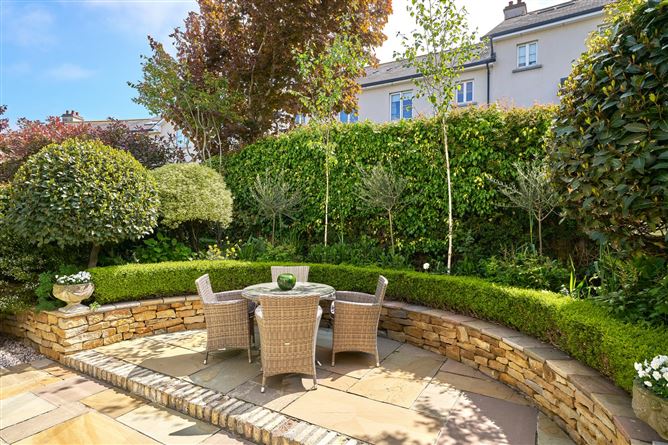 38 The Crescent Robswall , Malahide, County Dublin