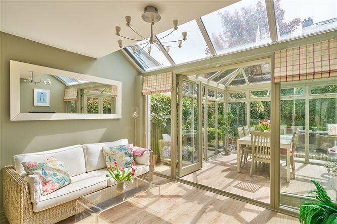 38 The Crescent Robswall , Malahide, County Dublin