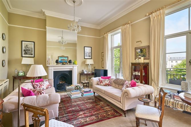 38 The Crescent Robswall , Malahide, County Dublin