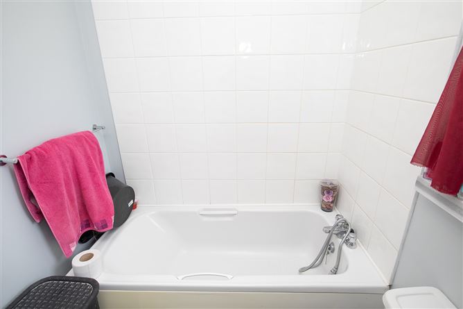 45 Lakeview Drive, , Kilkenny, Kilkenny