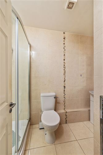 5 The Crescent, Robswall, Malahide, Co. Dublin