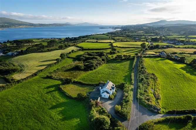 Uluru, Brahalish,, Durrus,   West Cork