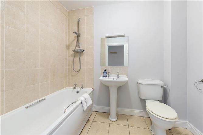 29 Willow Grove, , Sallins, Kildare