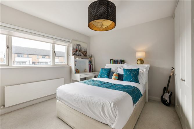 8 Willow Glen, Glenamuck Road, Carrickmines, Dublin 18