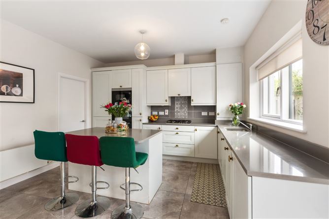 8 Willow Glen, Glenamuck Road, Carrickmines, Dublin 18