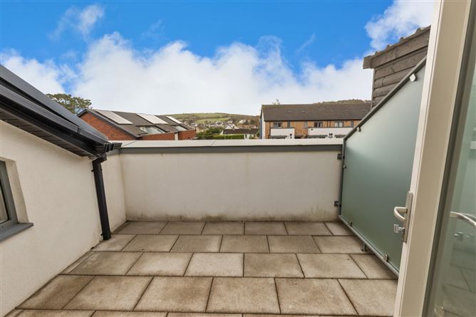 8 Willow Glen, Glenamuck Road, Carrickmines, Dublin 18