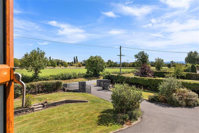 Photo 30 of 41 — Oak Vale, Ballymagillan, Maynooth, Co. Meath