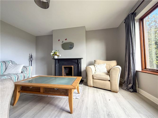 Photo 3 of 15 — 12 Belsize Court, Laurel Park, Newcastle, Galway