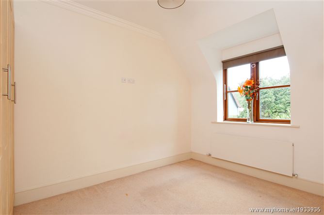 67 Cairnbrook Avenue, Carrickmines, Dublin 18