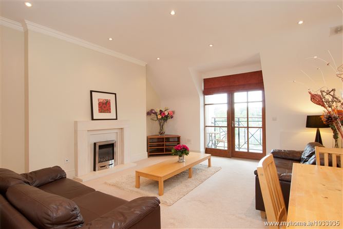 67 Cairnbrook Avenue, Carrickmines, Dublin 18