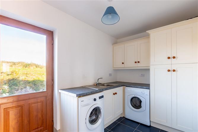 Knockgorm, Caheragh, Skibbereen, Co. Cork