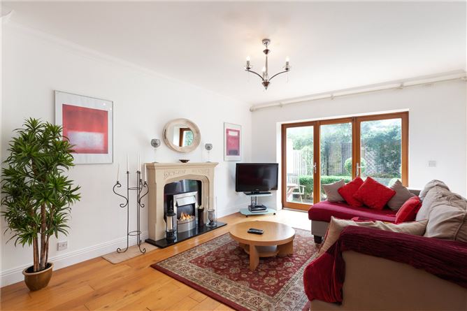 6 Shrewsbury Lodge, Johnstown Road, Cabinteely, Co. Dublin