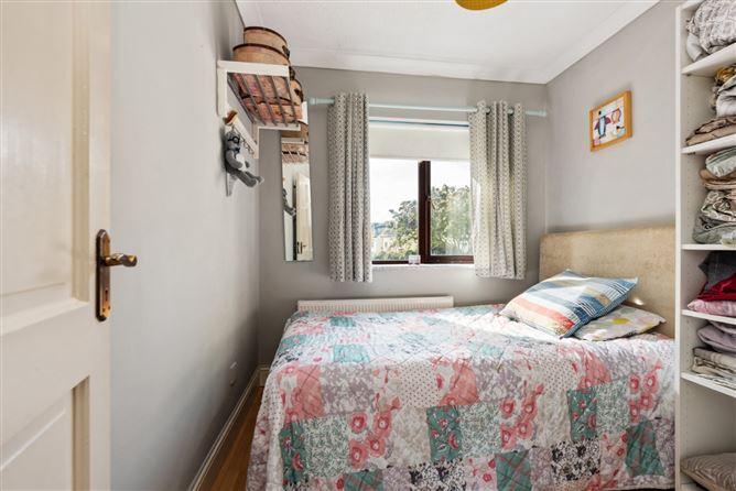 13 Temple Manor Avenue, Walkinstown, Dublin 12