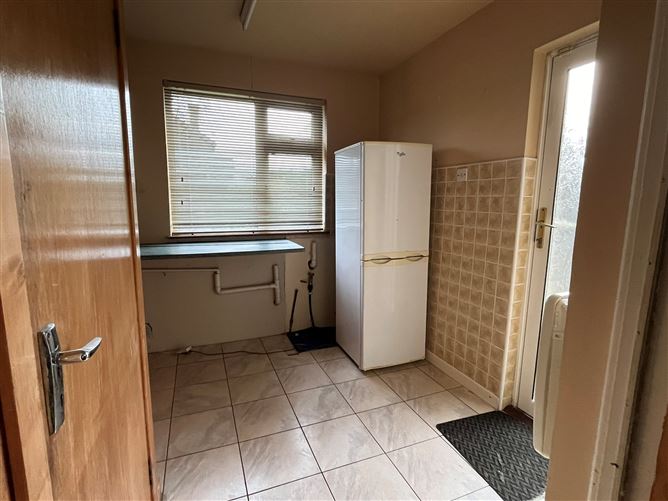 54 Brookville, Clareview, Limerick