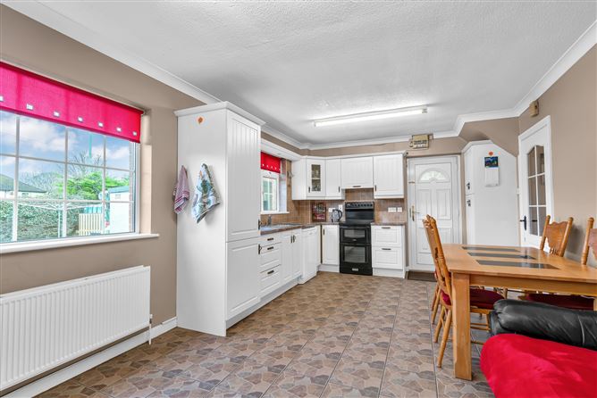 20 Forest Park, Athy, Co. Kildare