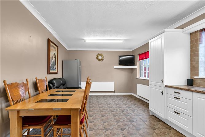 20 Forest Park, Athy, Co. Kildare