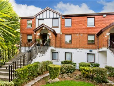 4 White Oaks, Clonskeagh Road, Clonskeagh, Dublin 14