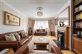 10 Sandyford Hall Lawn