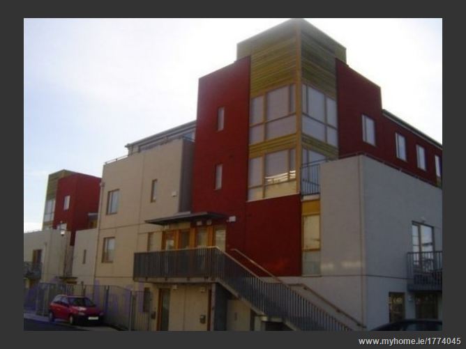 Cedarbrook Ave, Park West, Dublin 12