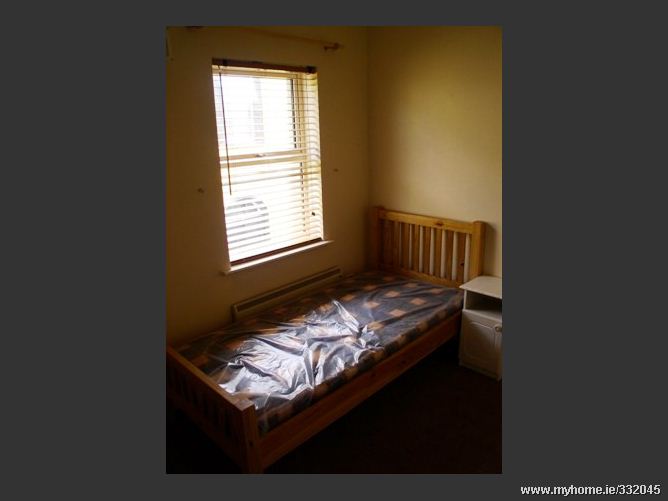 3A PATRICKS SQUARE, Newbridge, Co. Kildare