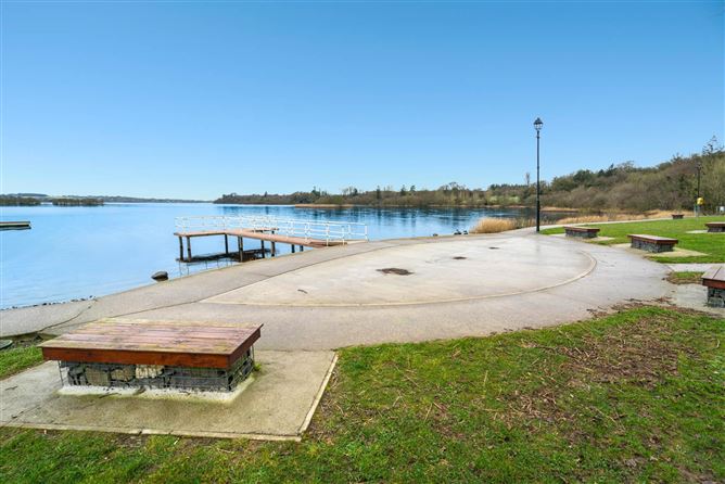"Kirribilli", New Street, Virginia, Cavan