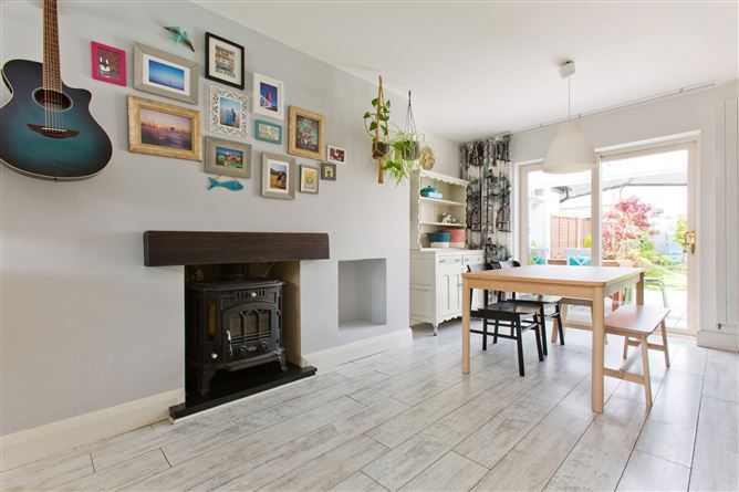 163 Comeragh Road, Drimnagh, Dublin 12