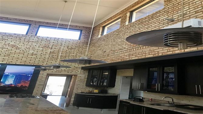 Private, Meerkat Street, Gauteng, Vanderbijlpark